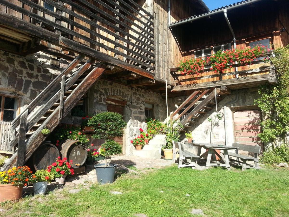 Garni Zatzerhof Hotel Castelrotto Exterior photo